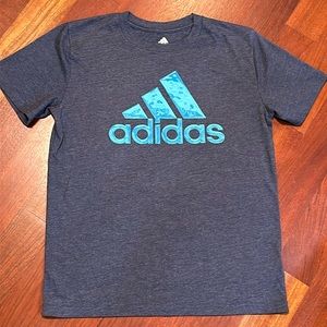 M (10/12) adidas T-shirt
